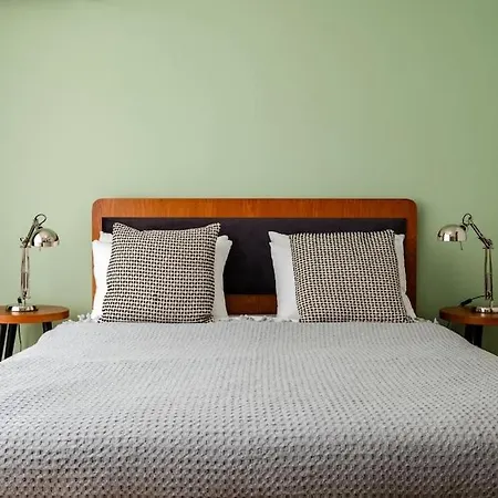 3-bedroom Near Taksim Square With Spacious Living Lejlighed