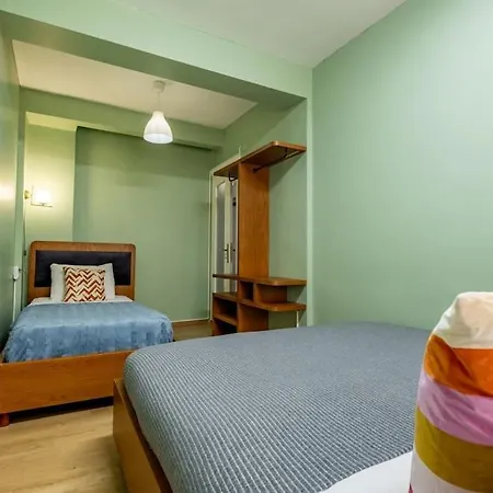 3-bedroom Near Taksim Square With Spacious Living Lejlighed
